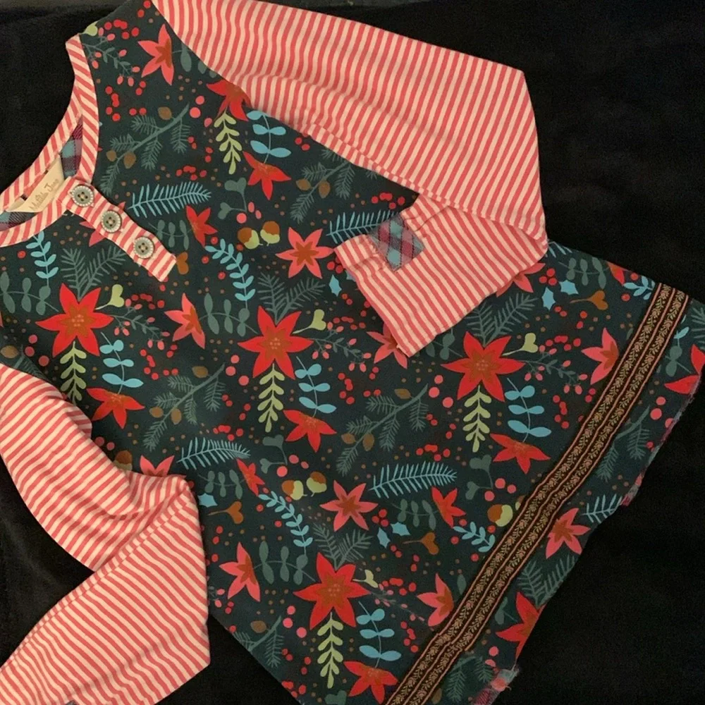 Matilda Jane OUTFIT 2 pc. holiday flowers, and polkadot pants size 6.